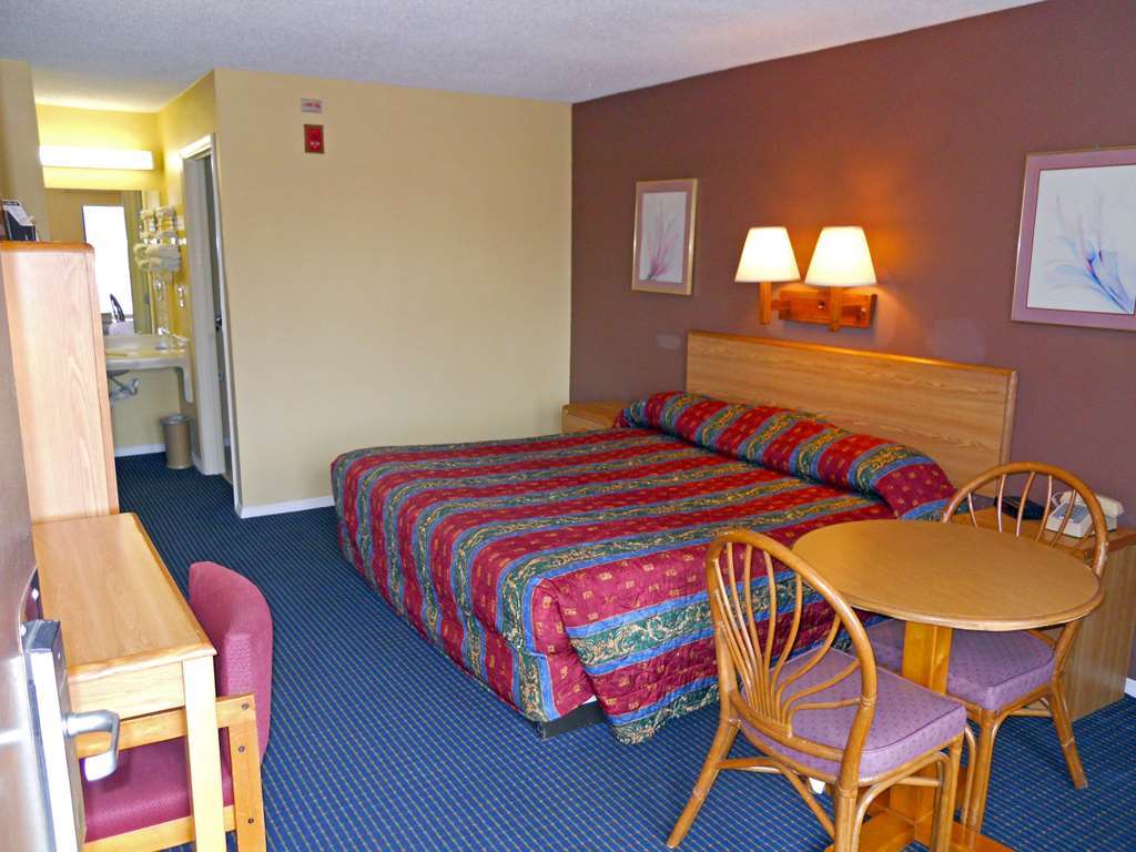 Americas Best Inn - Savannah I-95 Georgetown Oda fotoğraf